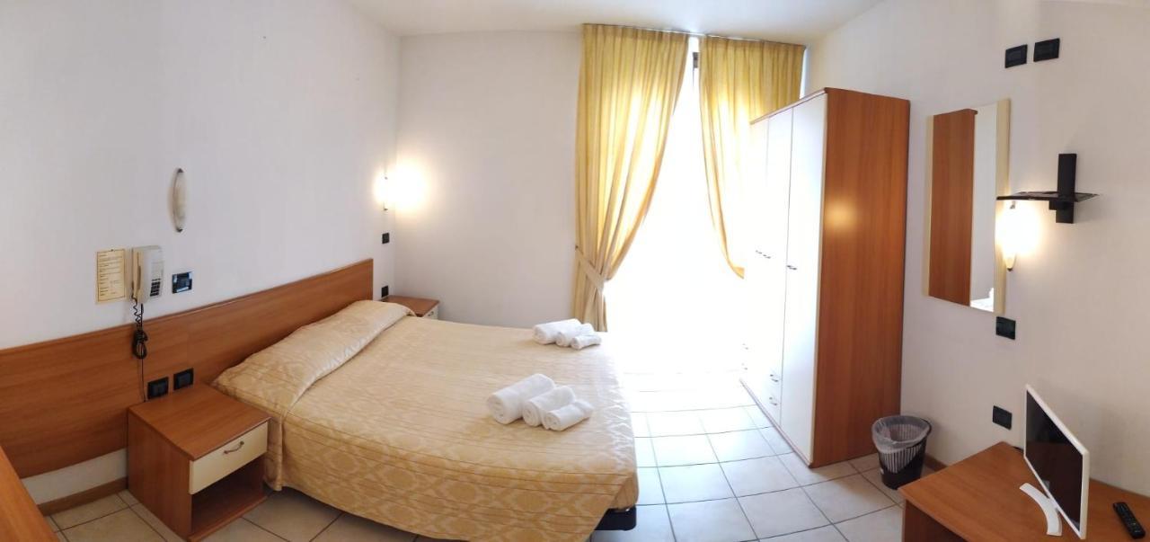 Hotel La Pace Bagno di Romagna Kültér fotó